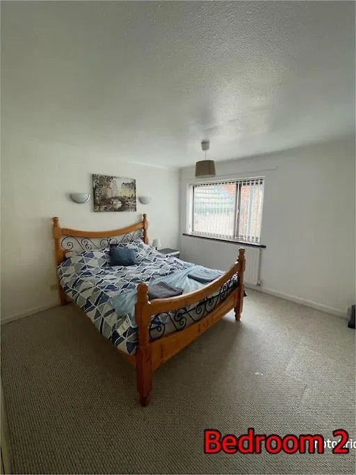 Super Deluxe Extra Large 3 Bedroom Apartment Stanley